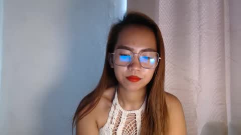 Snapshot of yourloving_maris chatting on January 17, 1:36 am yourloving_maris online show from January 17, 1:36 am