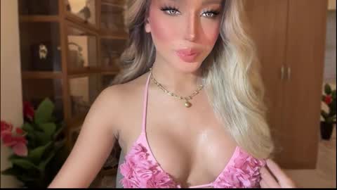 Pearl online show from January 12, 3:02 am