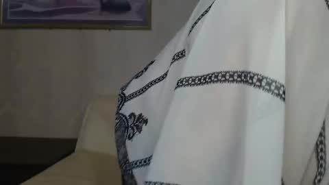 lANA online show from September 24, 8:15 pm