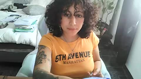 Snapshot of yourownerserena chatting on October 2, 7:34 pm Serena online show from October 2, 7:34 pm