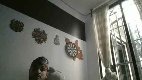 yourpersonalgeniusl online show from December 26, 8:32 pm