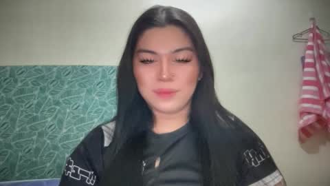 yoursexytowngirl online show from April 28, 11:36 am