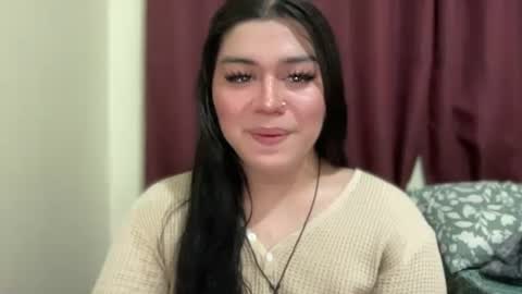 yoursexytowngirl online show from May 15, 8:38 pm