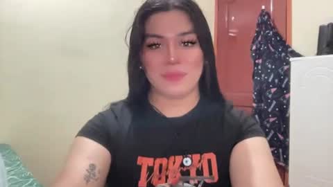 yoursexytowngirl online show from May 25, 8:15 pm