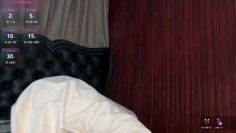 Snow Galvez online show from September 25, 5:58 am