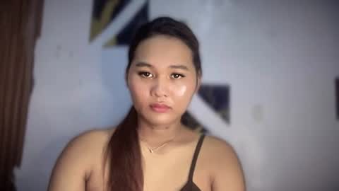yoursweetgirl_zia online show from May 23, 6:09 am