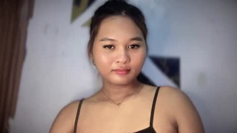 yoursweetgirl_zia online show from May 26, 6:41 am