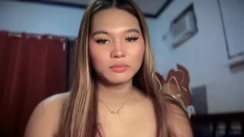 yoursweetgirl_zia online show from May 10, 5:25 am