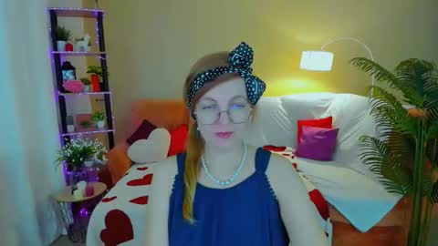 Alice online show from March 19, 9:37 am