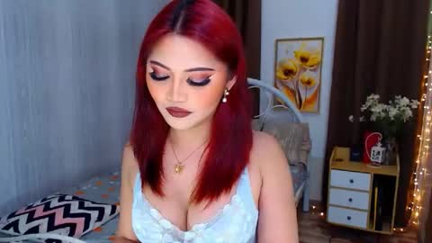 Snapshot of youungsextdeity chatting on December 14, 8:02 am cathy online show from December 14, 8:02 am