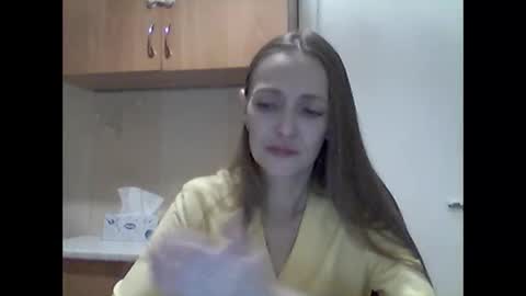 Youur light online show from March 6, 7:57 pm