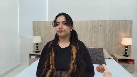 Yuli online show from February 28, 9:08 pm