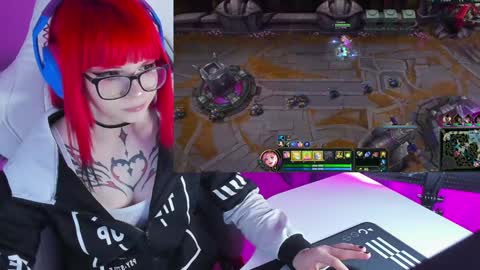 Yumi 3 online show from January 24, 10:08 pm