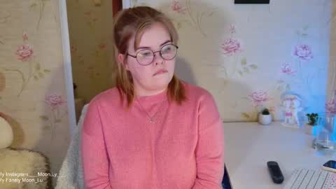 Polly online show from October 23, 6:20 pm