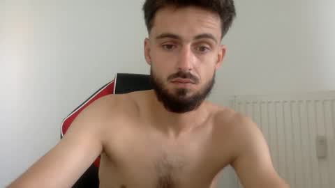 yummiecouplex online show from September 13, 8:39 am