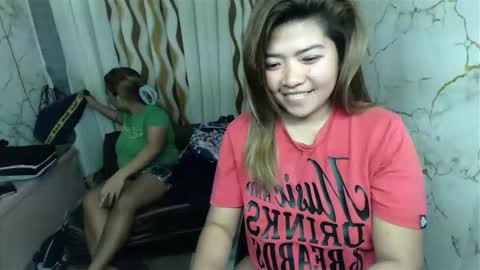 Snapshot of yummy_chesca chatting on October 11, 7:57 am yummy chesca online show from October 11, 7:57 am