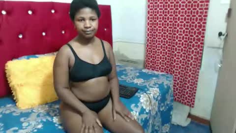 yummybumz online show from October 19, 8:35 pm