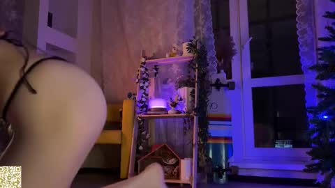 Katherine online show from December 16, 5:52 pm