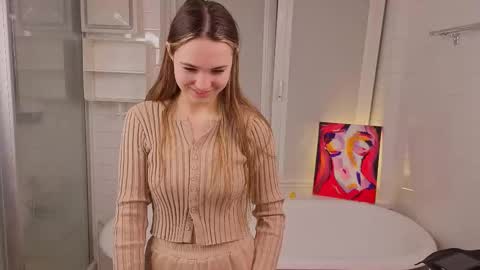 Emily online show from February 6, 5:48 pm