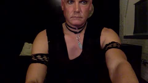 yummysissyslut online show from November 11, 12:57 am