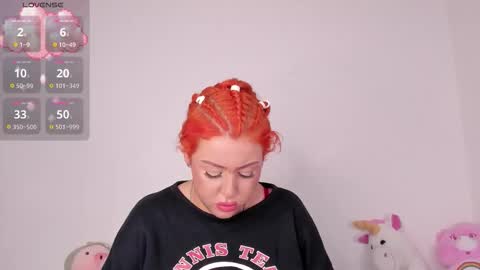 yunahott_ online show from October 13, 7:10 am