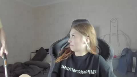 yunarosee online show from September 15, 4:19 pm