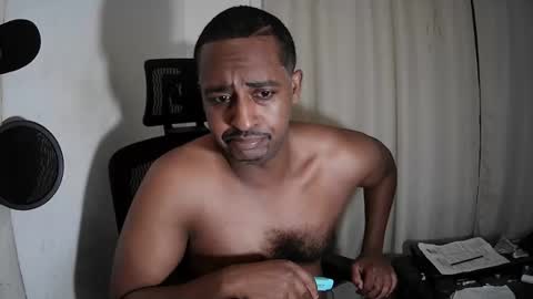 Snapshot of yungma chatting on October 4, 2:31 am yungswade online show from October 4, 2:31 am