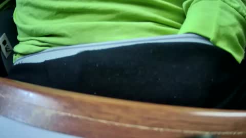 yuppers1234 online show from April 10, 2:11 pm