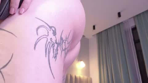 Hi My name Yuriko online show from September 30, 4:50 pm