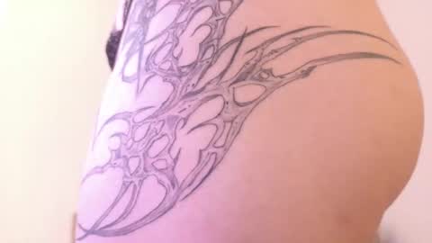 Hi My name Yuriko online show from January 15, 9:40 am