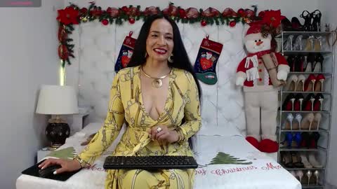    2  online show from December 4, 2:11 am