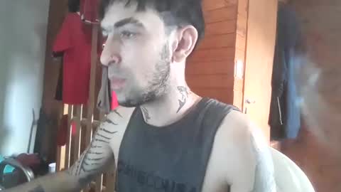 Yuumi online show from November 18, 6:33 pm