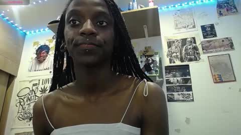 Yuya online show from January 11, 11:00 pm