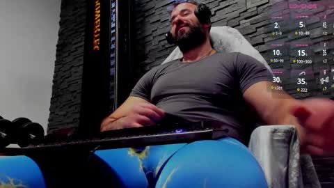 David online show from February 17, 9:47 pm