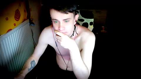   online show from December 16, 7:15 am