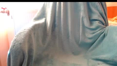 yzza_suave online show from February 9, 9:47 am