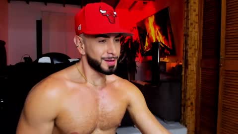 Zac  Jhordan online show from December 14, 12:01 am