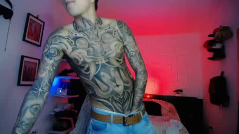 zac_muller1 online show from May 14, 7:06 am