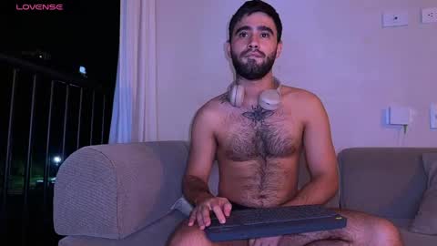zack_sullivan22 online show from May 15, 1:47 am
