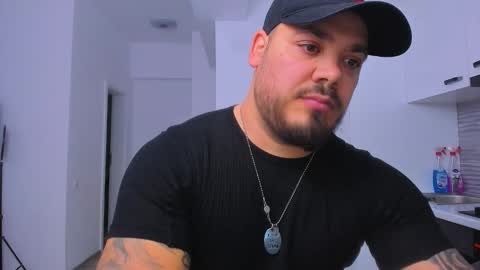 Zack online show from November 18, 12:57 am