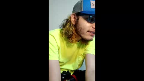 ZactheFeetGuy online show from February 14, 3:20 am