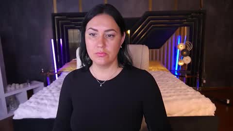 Zafiramoonn online show from November 4, 2:29 pm