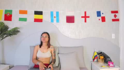 Zafiro and Amber online show from June 27, 2:12 pm