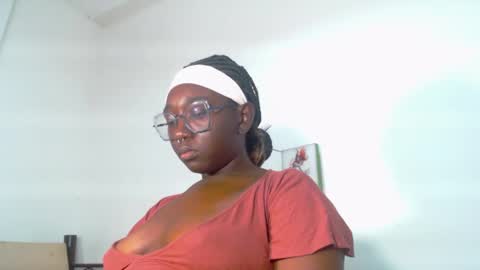 Snapshot of zahhysims chatting on February 24, 4:47 pm zahhy online show from February 24, 4:47 pm