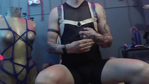 Dom Zain online show from April 3, 4:14 pm