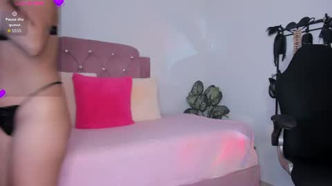 Zaira  online show from July 10, 5:01 am