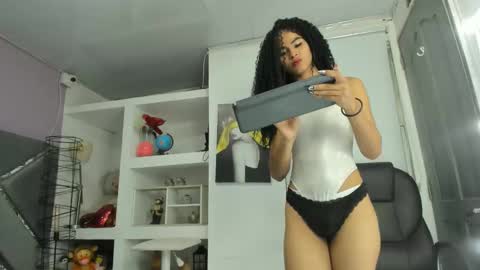 ZAIRA online show from March 4, 2:08 am