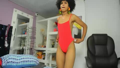 ZAIRA online show from February 8, 2:59 am