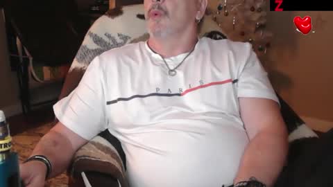 Snapshot of zander007 chatting on October 24, 3:46 pm zander007 online show from October 24, 3:46 pm