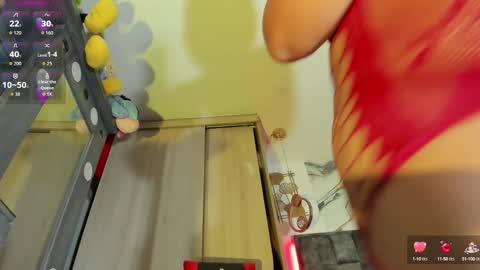 Snapshot of zandraa_milf chatting on October 15, 11:33 am Zandra online show from October 15, 11:33 am